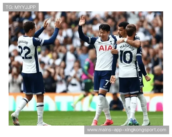 热刺门前补射抓住机会完成逆转——一场令人难忘的比赛